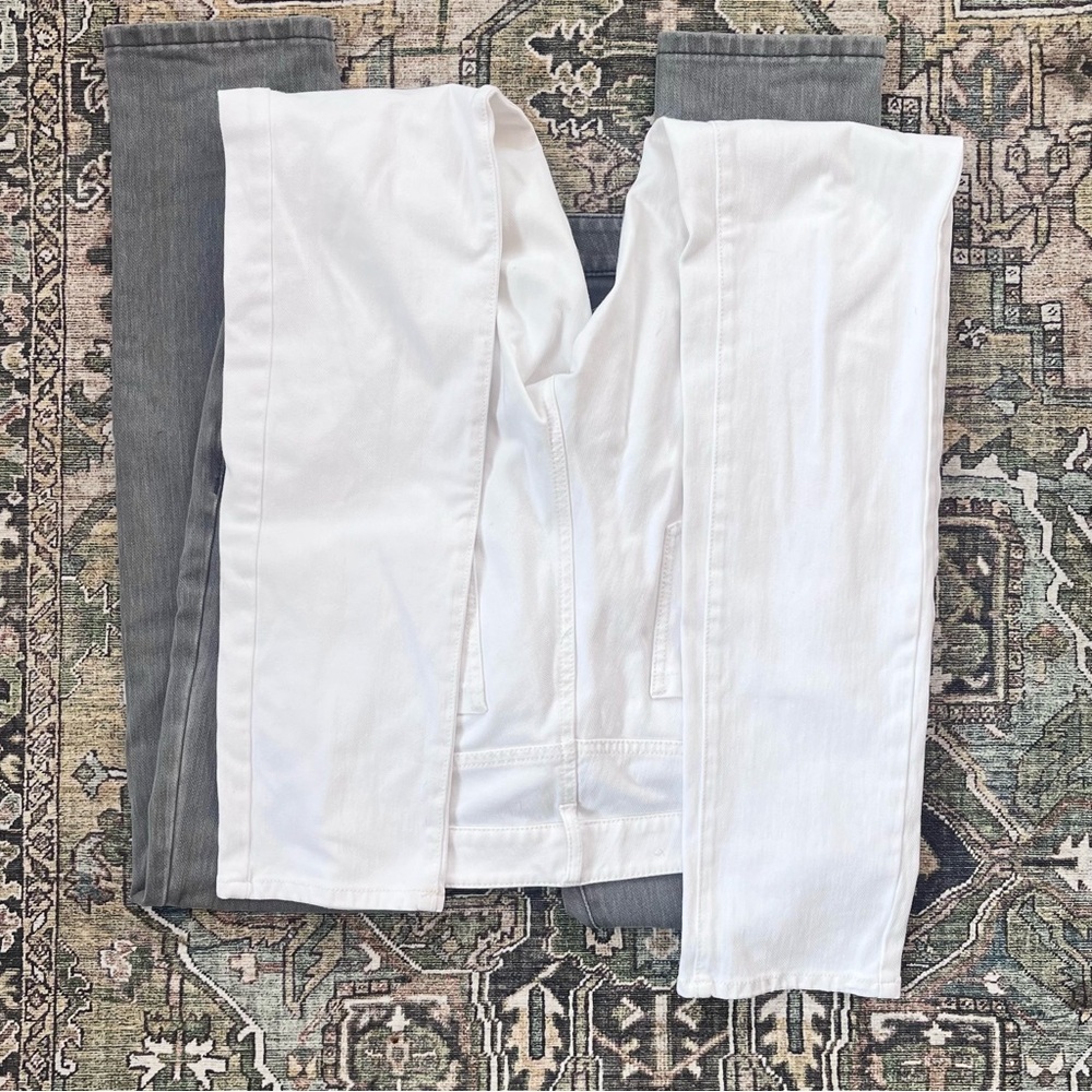 Bundle || Women’s J. McLaughlin Denim Lexi Skinny Jeans in White & Grey (4) - Picture 8 of 16